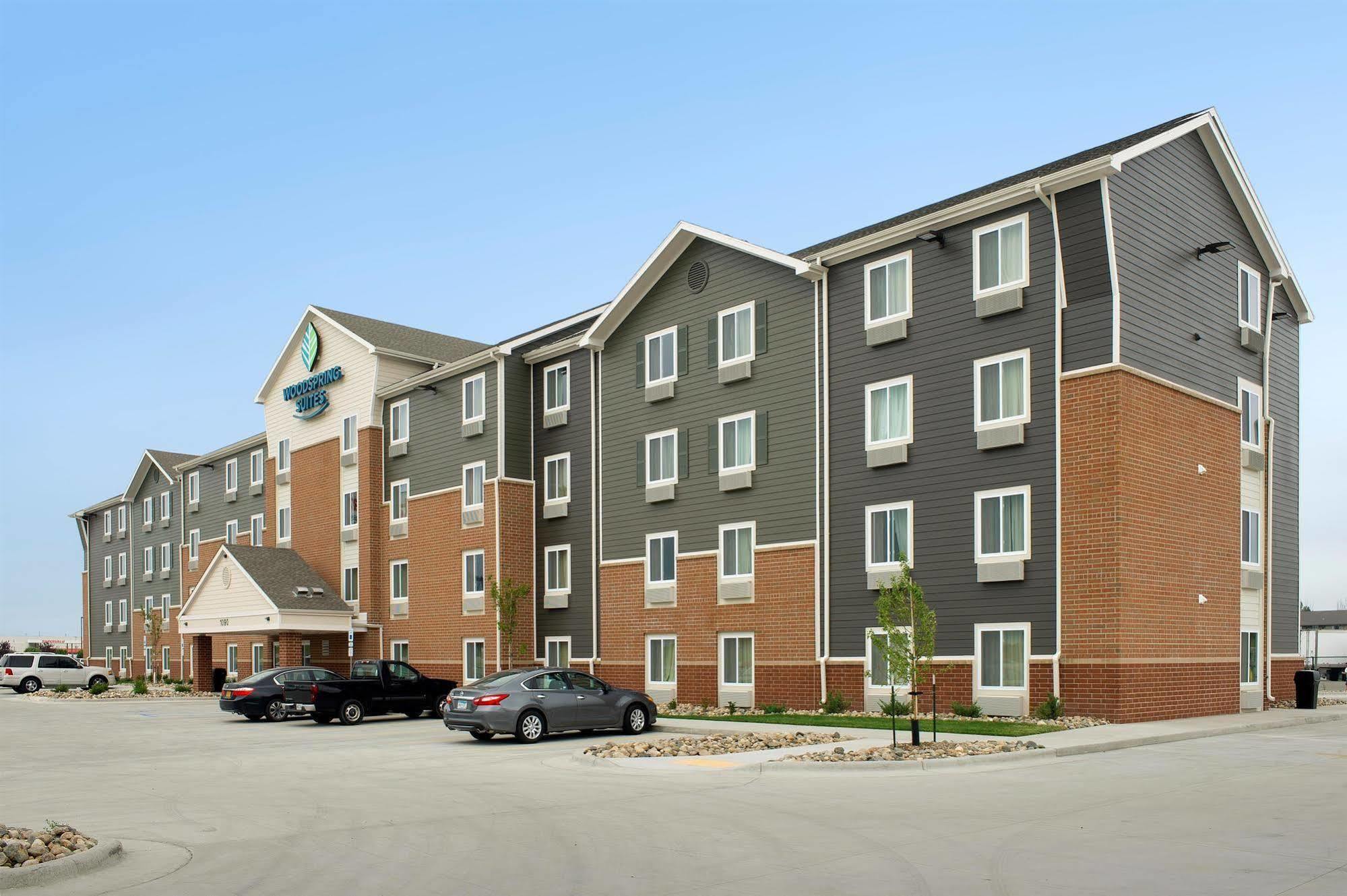 Woodspring Suites Fargo North Near Ndsu Esterno foto