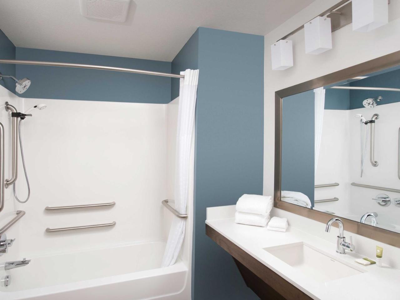 Woodspring Suites Fargo North Near Ndsu Esterno foto